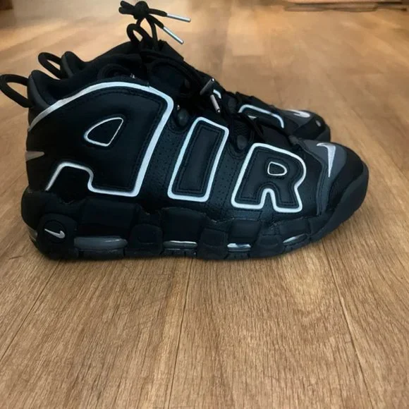 nike air more uptempo black white
